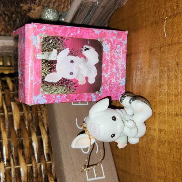 Enesco Precious Moments ornament - Picture 3 of 4